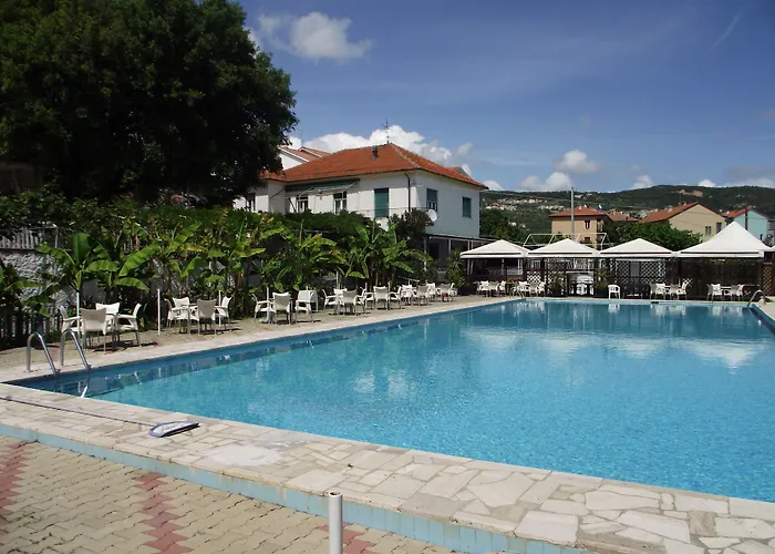 Il Borgo Degli Ulivi Resort Pietra Ligure